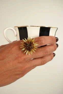 Anillo Dorado Ajustable Con Diseño De Girasol Marrón
