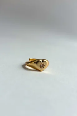 Anillo Dorado Ajustable Con Diseño Corazón