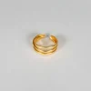 Anillo Dorado Ajustable Con Diseño De Tres Argollas