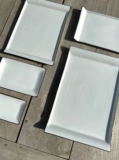 Bandeja Con Asas Grande De Porcelana Blanca Con Filo Negro