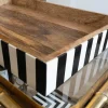 Bandeja De Resina Y Madera Con Diseño De Rayas Blancas Y Negras Grande