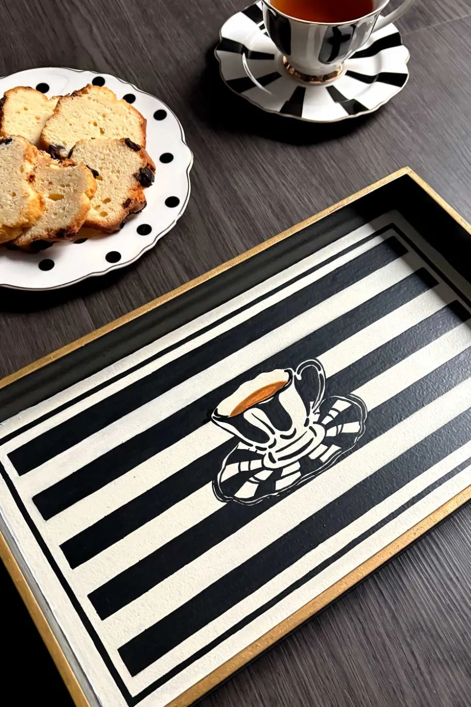Bandeja Decorativa Pintada a Mano con Diseño CO