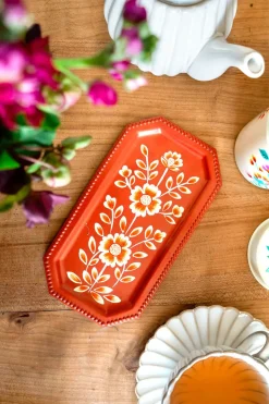 Bandeja Pequeña Rectangular Teja Con Flores Blancas Pintadas