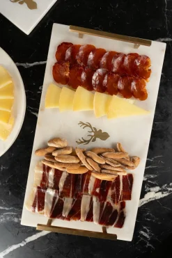 Bandeja Rectangular De Mármol Con Diseño De Ciervo