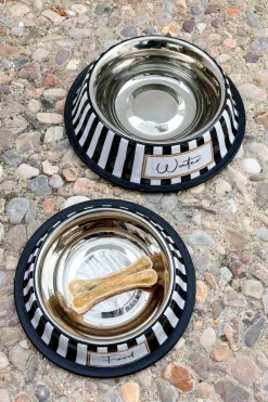 Bebedero Para Mascotas Pintado A Mano Blanco Y Negro