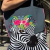 Bolsa Bordada A Mano Con Diseño De Cebra