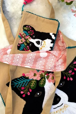 Bolsa Bordada A Mano Con Diseño De Perro Beige