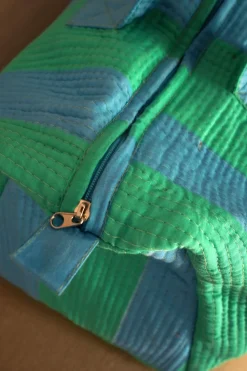 Bolsa De Viaje Rayas Azules Y Verdes