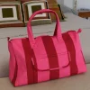 Bolsa De Viaje Rayas Rosas Y Rojas