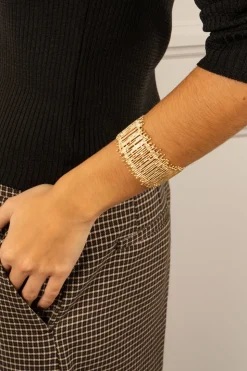 Brazalete Dorado Ajustable Con Cierre En Cadena Diseño Irregular