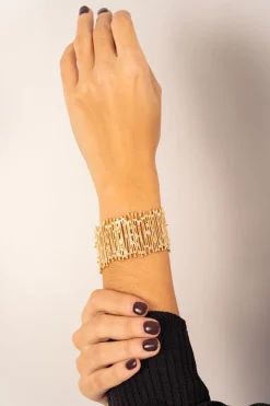 Brazalete Dorado Ajustable Con Cierre En Cadena Diseño Irregular