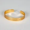 Brazalete Dorado Ajustable Con Diseño De Tres Argollas