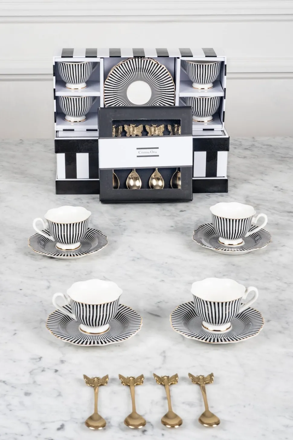 Caja De Regalo Tazas Espresso Y Cucharitas De Bronce