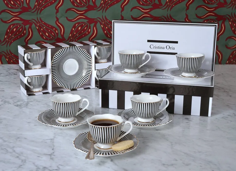Caja De Regalo Tazas Espresso Y Cucharitas De Bronce