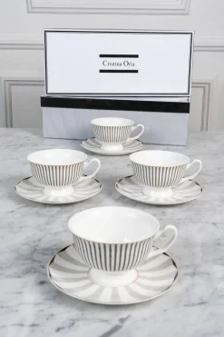 Caja De Regalo Tazas Y Platos Blanca Y Gris Cristina Oria
