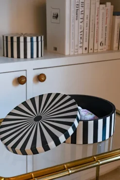 Caja Decorativa De Resina Redonda Con Diseño De Rayas Blancas Y Negras Grande