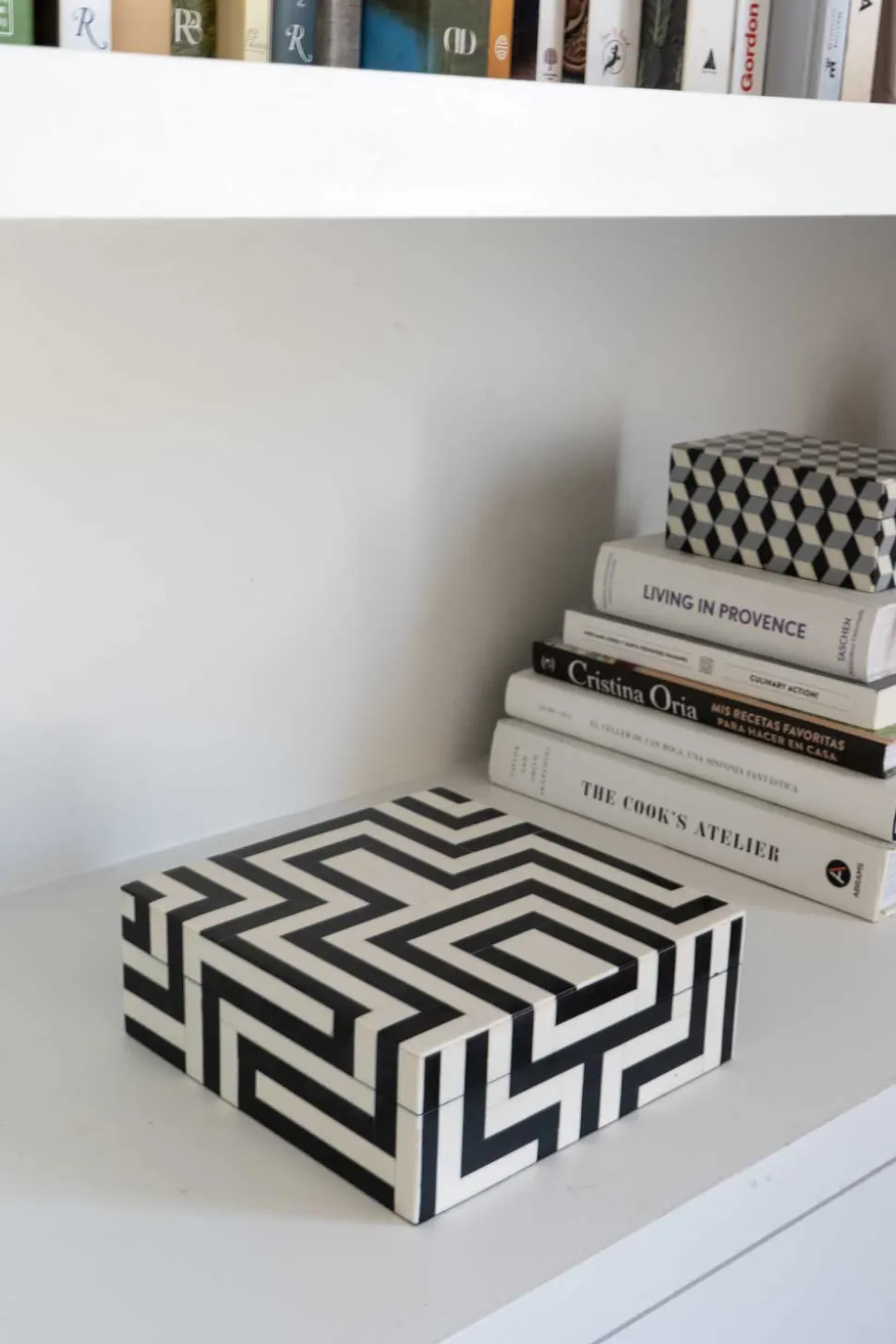 Caja Decorativa De Resina Con Diseño De Puzle Blanco Y Negro