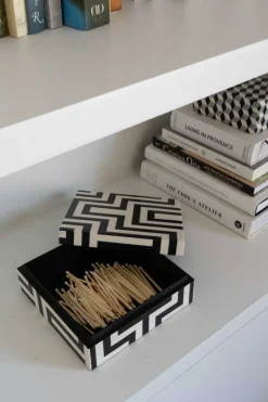 Caja Decorativa De Resina Con Diseño De Puzle Blanco Y Negro