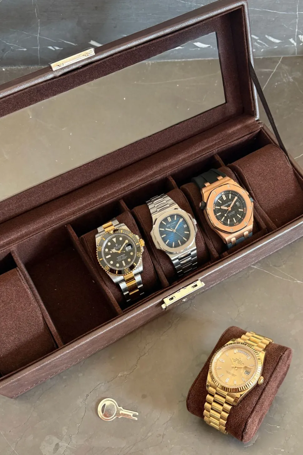Caja Para Relojes Efecto Piel