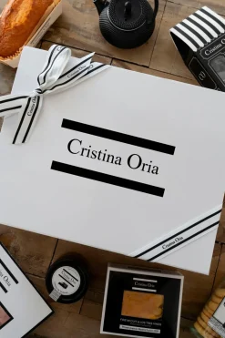 Caja Pequeña Co Con Papel De Seda Y Lazo