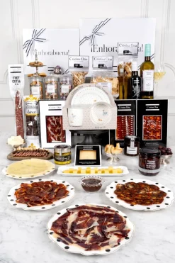Caja Recién Mamá Festín Gourmet & Vajilla Infantil CO