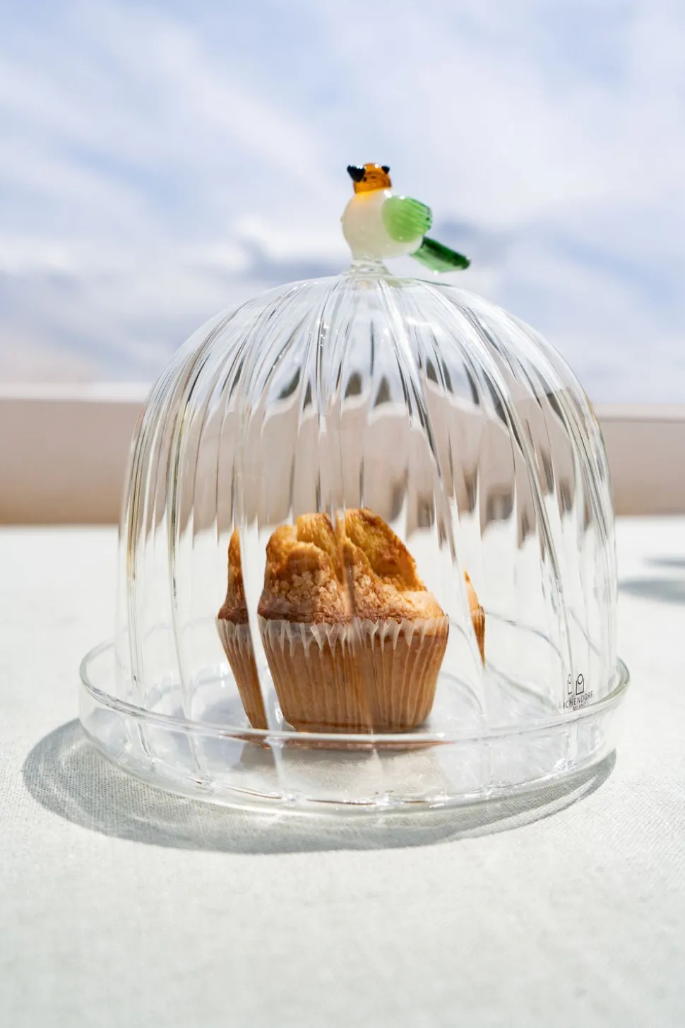 Campana Con Base De Vidrio Soplado Con Figura Pájaro