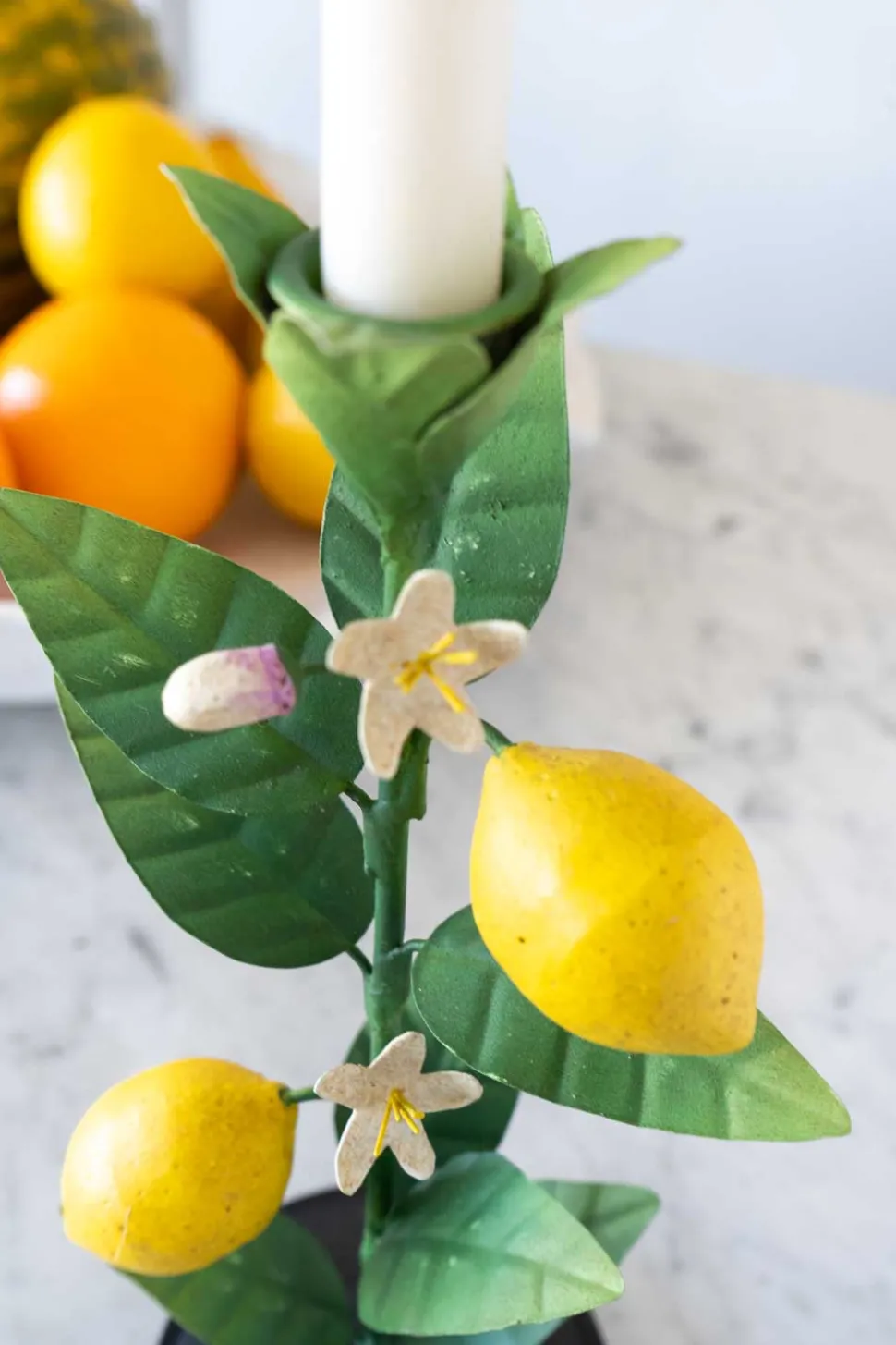 Candelabro De Metal Con Limones