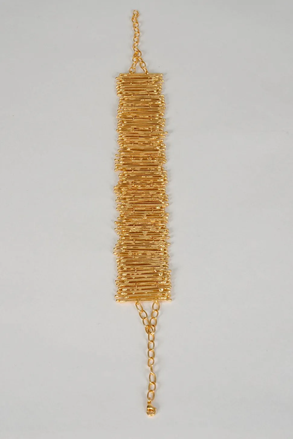 Choker Dorado Con Diseño Irregular