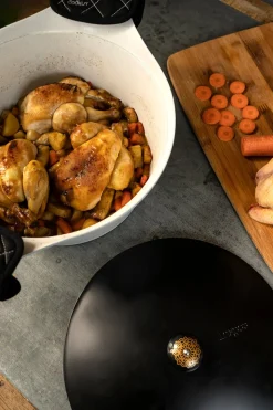 Cocotte Blanca Con Tapa Negra Grande