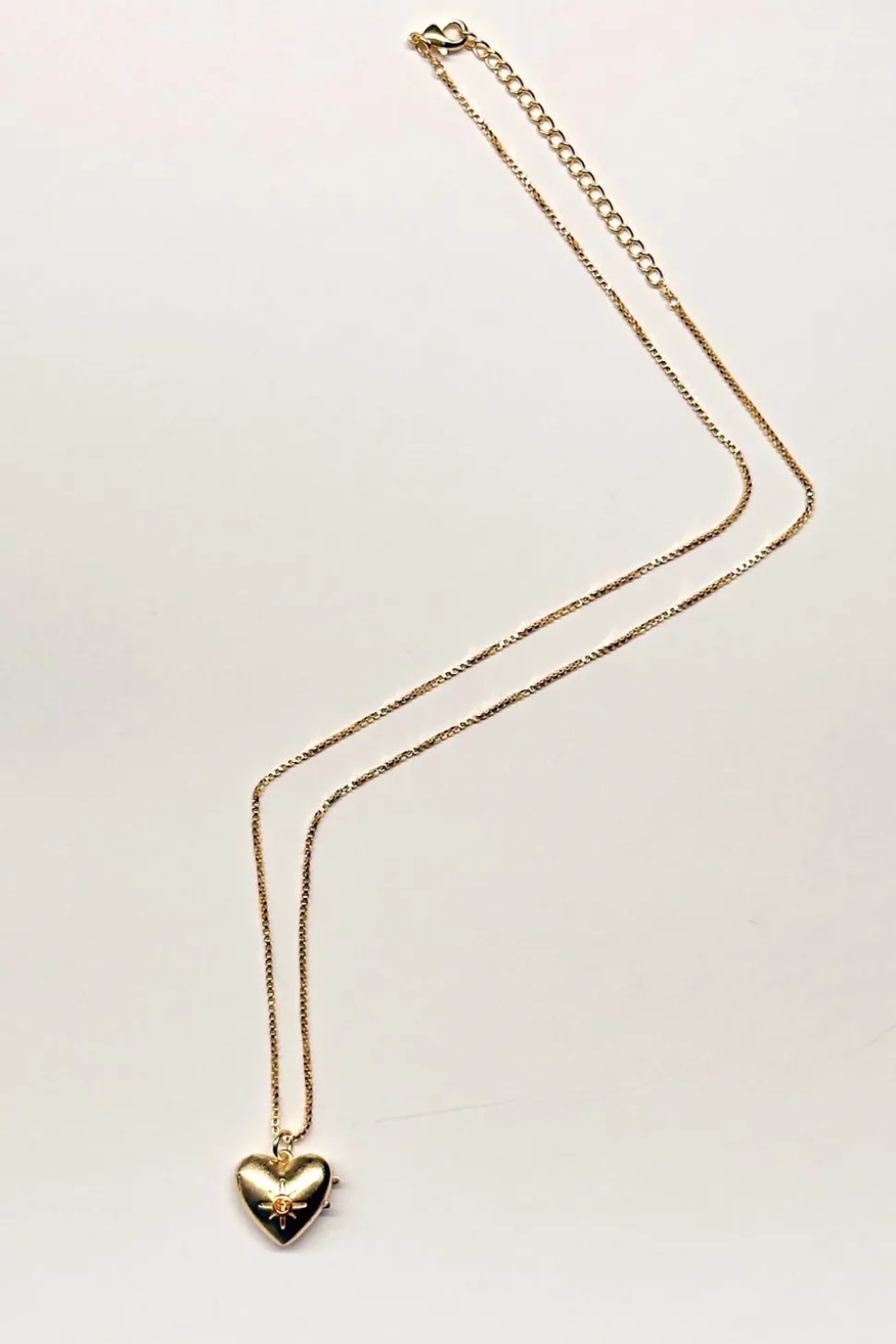 Collar Dorado Con Colgante Diseño Corazón Y Circonita Naranja