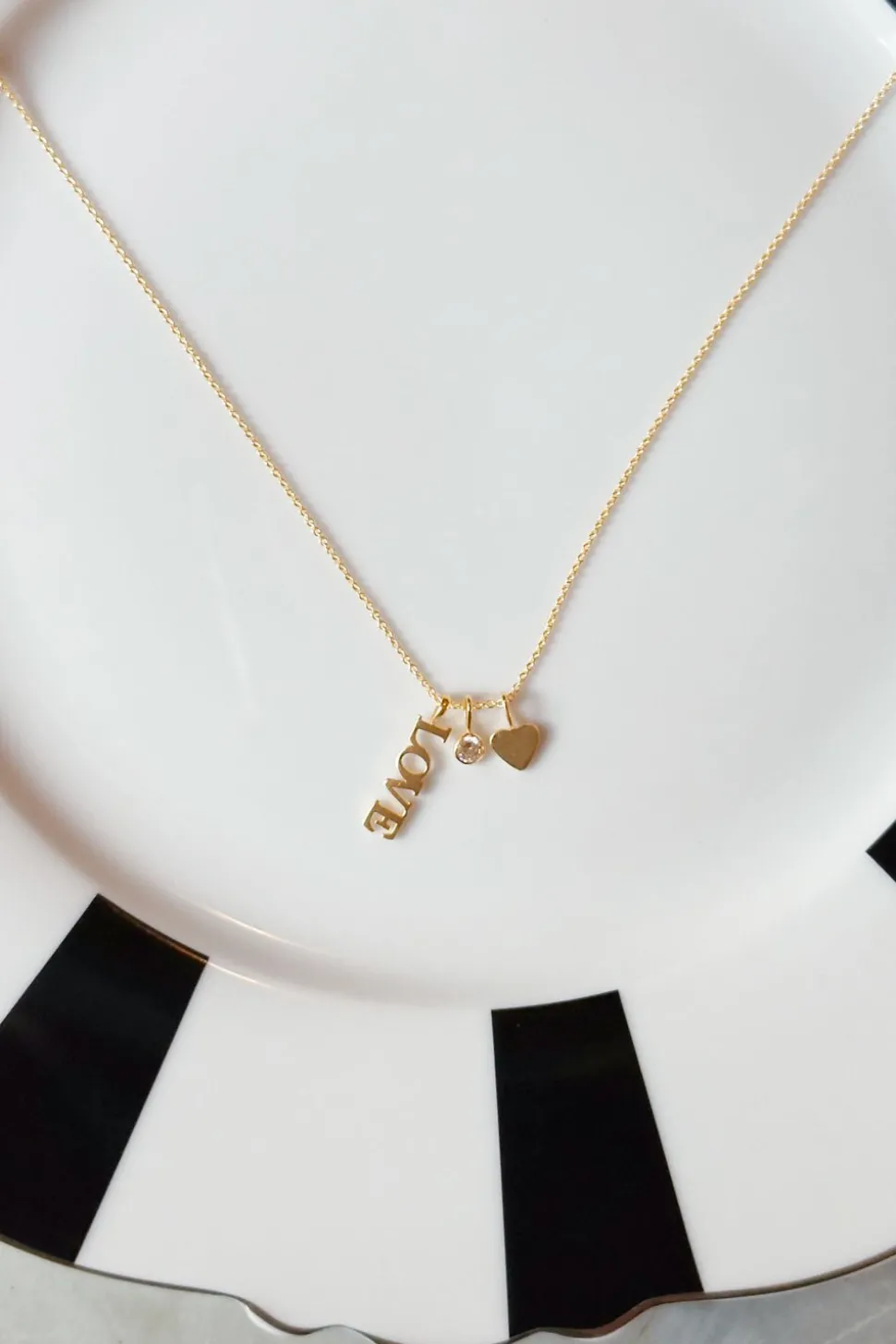Collar Dorado Con Colgante Triple Love