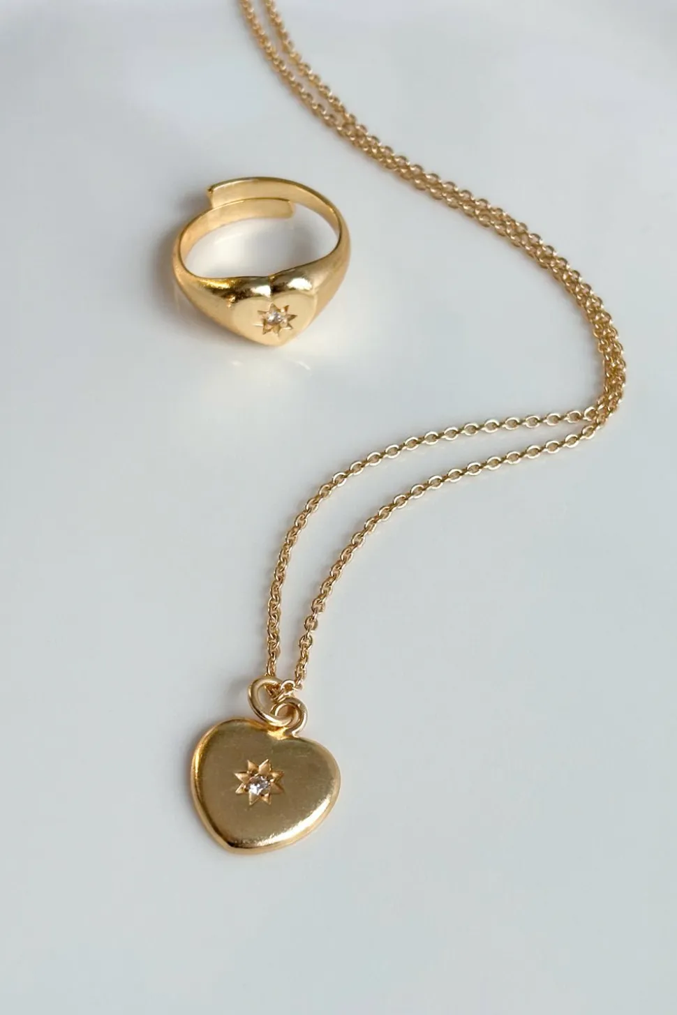 Combinación Collar & Anillo Diseño Corazón