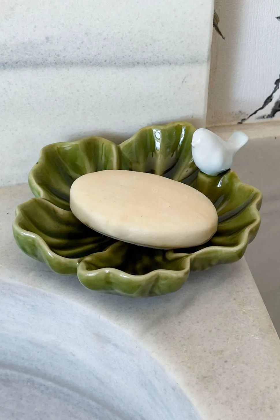Cuenco Decorativo Verde Flor Irregular Con Pájaro Blanco