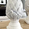 Figura Decorativa Con Diseño De Alcachofa Blanca