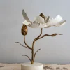 Flor Decorativa Dorada Y Blanca Diseño Magnolia