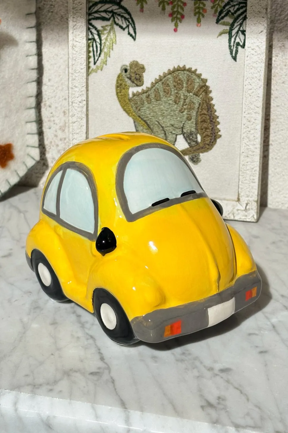 Hucha Diseño Coche