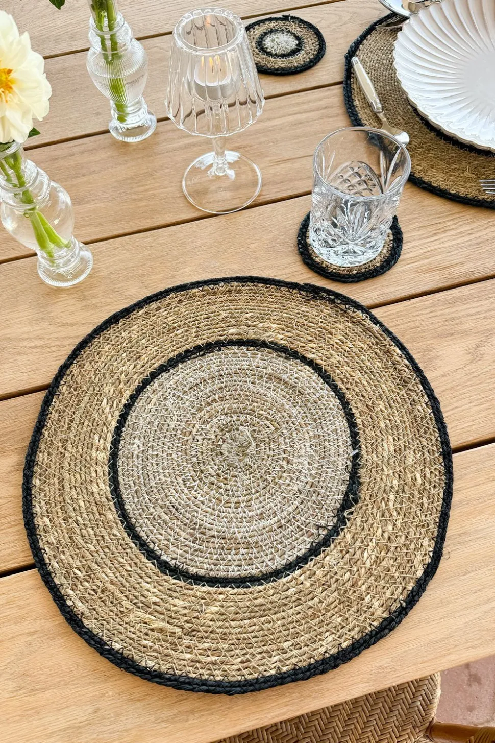 Individual Redondo de Seagrass Beige y Negro