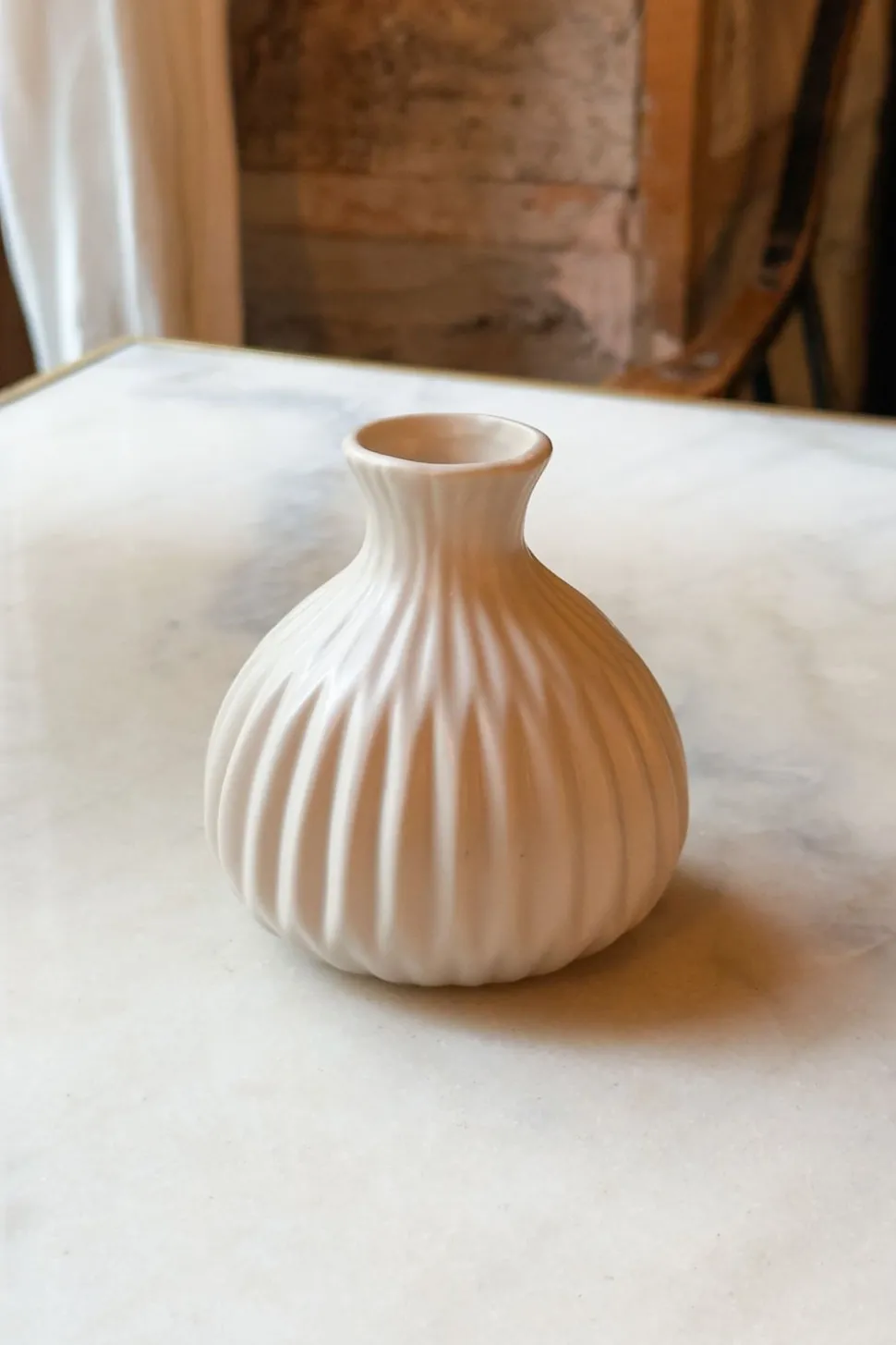 Jarrón De Porcelana Beige