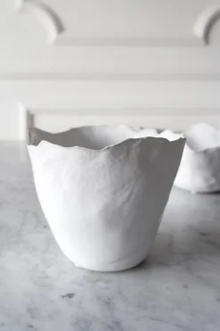 Jarrón Irregular De Porcelana Blanco Brillante 15 Cm