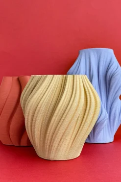 Jarrón Irregular Efecto 3D Beige