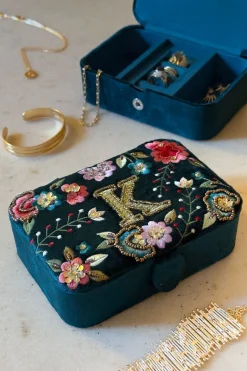 Joyeros De Terciopelo Con Iniciales Y Flores Bordadas