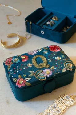 Joyeros De Terciopelo Con Iniciales Y Flores Bordadas