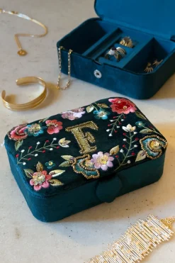 Joyeros De Terciopelo Con Iniciales Y Flores Bordadas