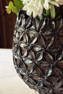 Macetero De Cerámica Marrón Con Diseño De Flores En Relieve