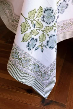 Mantel Naisha
