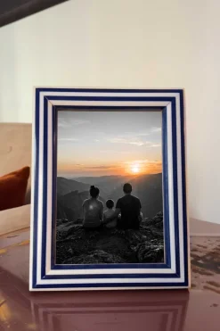 Marco De Fotos De Resina Con Diseño De Rayas Blancas Y Azules