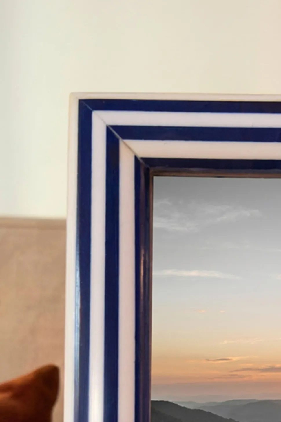 Marco De Fotos De Resina Con Diseño De Rayas Blancas Y Azules