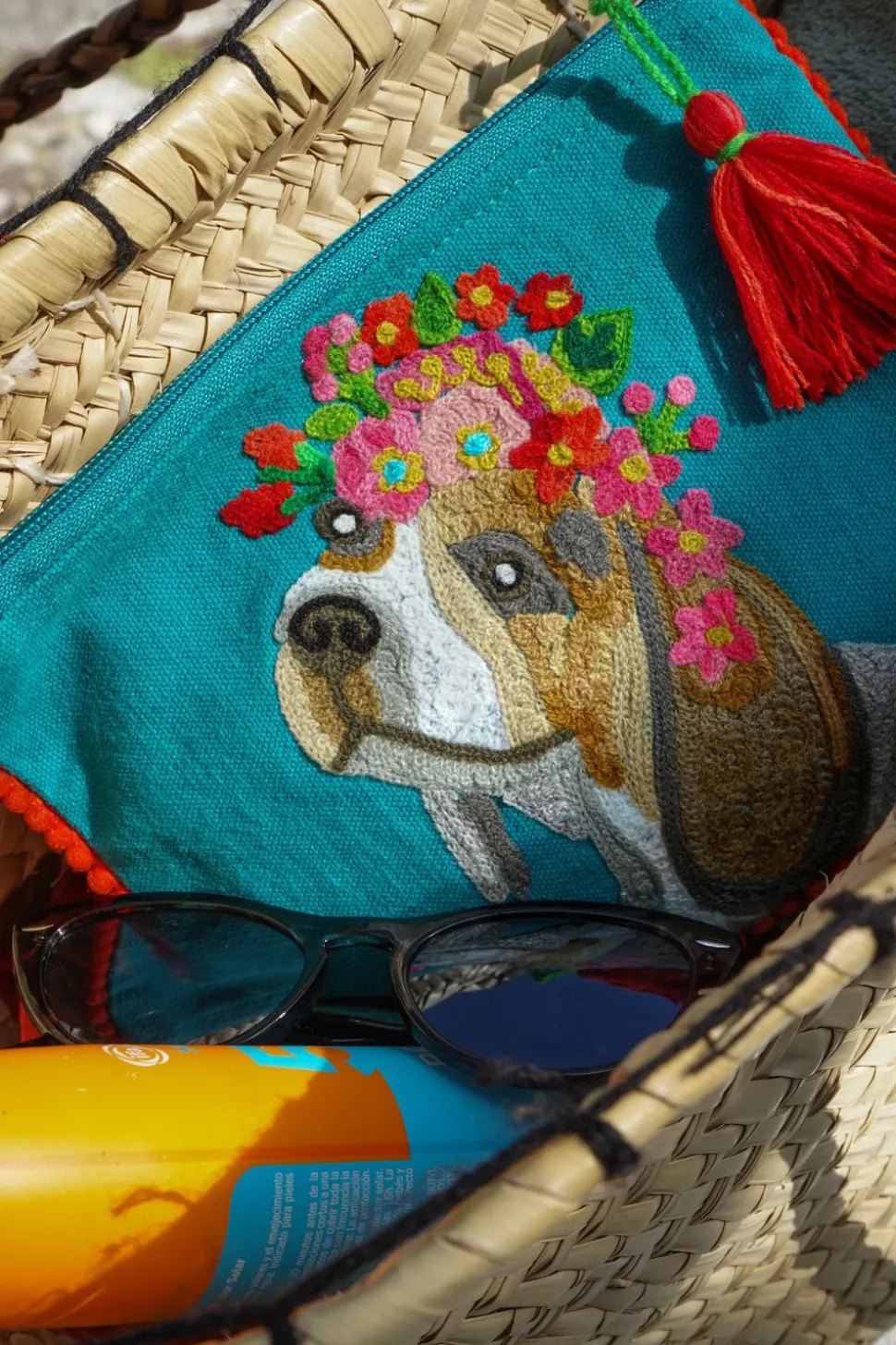 Neceser Bordado A Mano Con Diseño De Perro Azul
