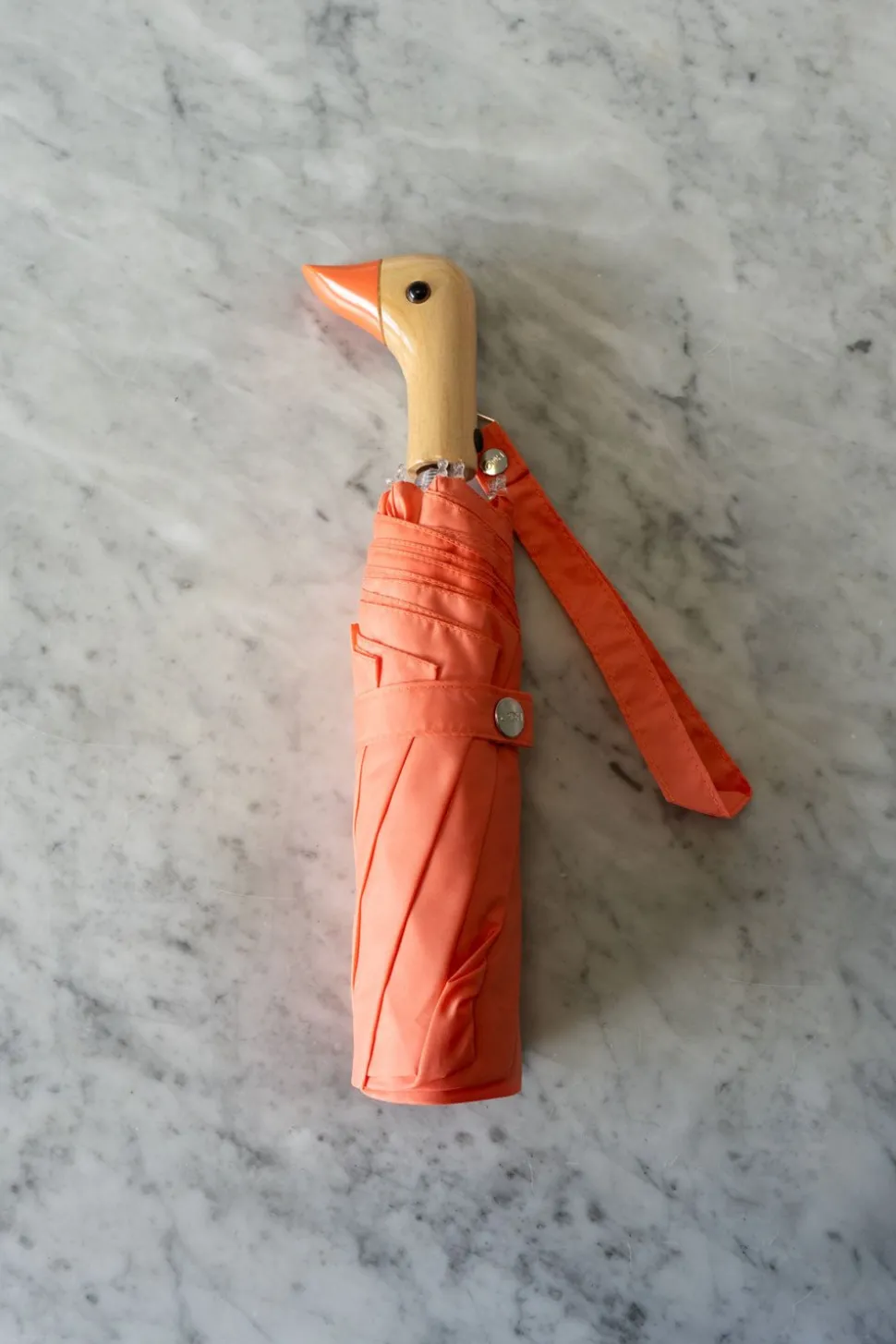 Paraguas Con Diseño Naranja Melocotón Y Mango Con Cabeza De Pato