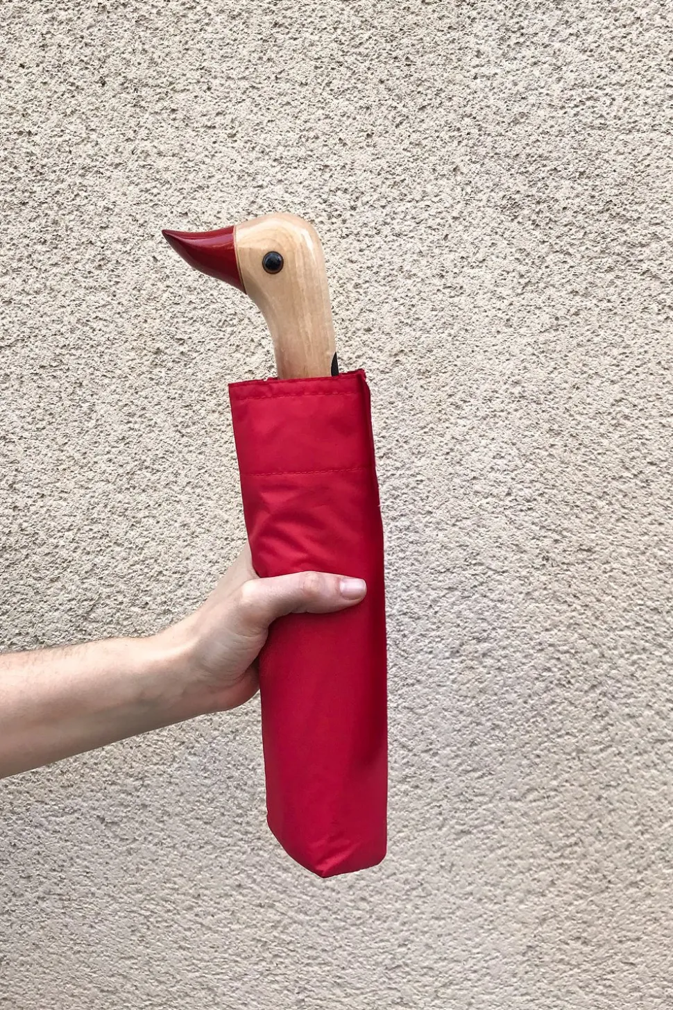 Paraguas Con Diseño Rojo Y Mango Con Cabeza De Pato
